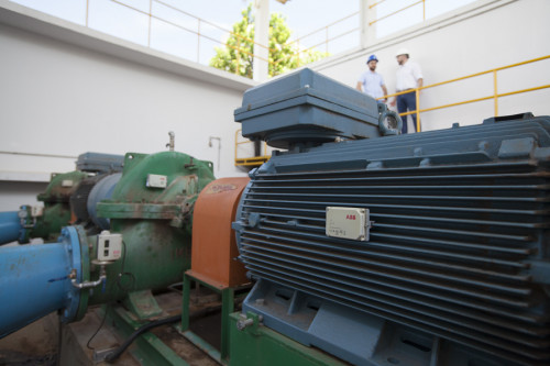 Compañía brasileña de agua reduce costos de energía en un 25% con soluciones de ABB