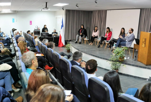 Compromiso Minero y la UA realizaron seminario sobre emprendimiento e innovación