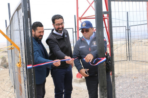 Bomberos de Caldera cuenta con nuevo sistema de comunicaciones gracias al apoyo de Aguas CAP