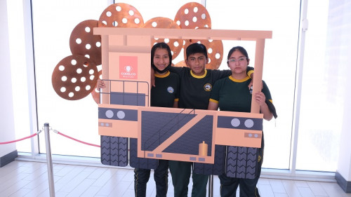 Niños y niñas de Calama conocieron la subestación eléctrica de Ministro Hales