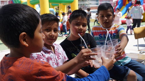 Comedores de Calama celebran navidad con apoyo de programa de voluntariado de Minera El Abra