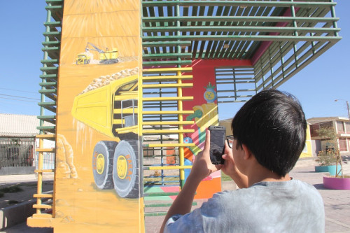 El Abra lanza convocatoria a concurso de pintura local en Calama y Ollagüe