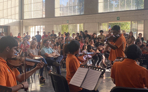 Orquesta Fosila se presentó en emotivo concierto abierto a la comunidad