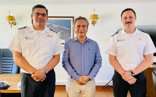 Puerto Antofagasta dio a conocer plan de trabajo y proyectos a nuevas autoridades marítimas