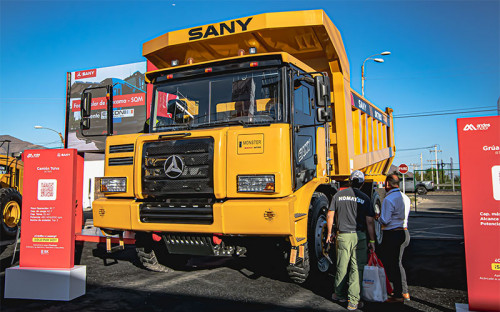 Sany estrena el primer camión mixer 100% eléctrico del país