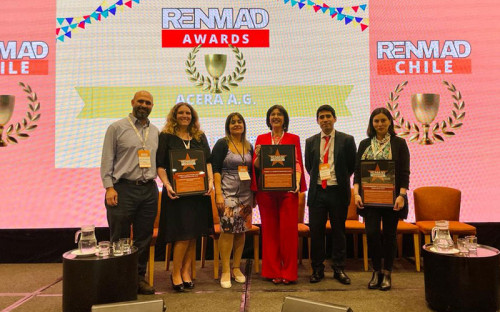 Acera y su Directora Ejecutiva reciben reconocimiento por su labor en el desarrollo de las renovables en Chile