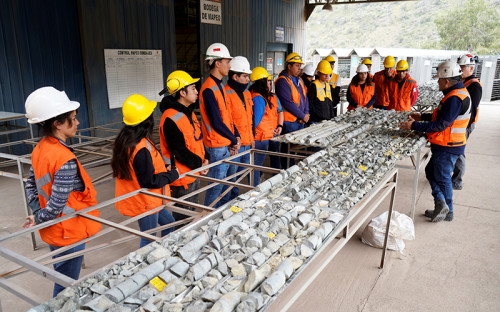 Programa “Andina más Cerca” acercó la minería a más de 600 estudiantes del Valle del Aconcagua