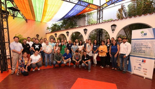 Pymes incorporan trabajo con herramientas digitales gracias a curso organizado por el Centro de Extensionismo Tecnológico de la AIA