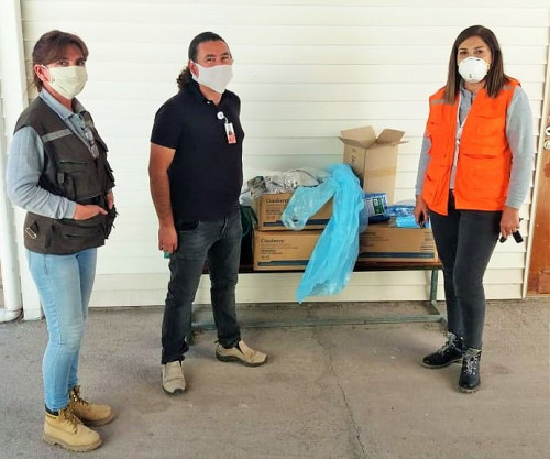 Minera Lumina Copper Chile entregó insumos a la posta rural de Los Loros