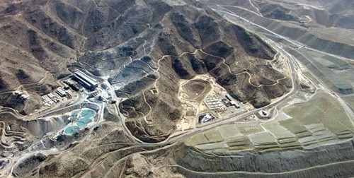 Analizan impactos regionales de clústeres mineros del norte de Chile y sur del Perú