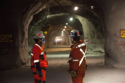 Codelco presenta oferta preliminar de $20,5 millones a trabajadores de Chuquicamata: Considera préstamos y anticipos