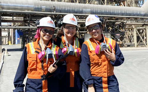 Estudio da cuenta sobre motivación, salario e igualdad de oportunidades para las mujeres en la minería