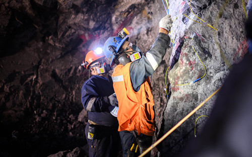 Sence Antofagasta realizará reclutamiento masivo para operarios mineros