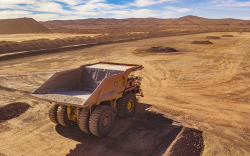 Presidente de la Cámara Minera de Chile: ¿Por qué la minería debe pagar los subsidios del Estado?