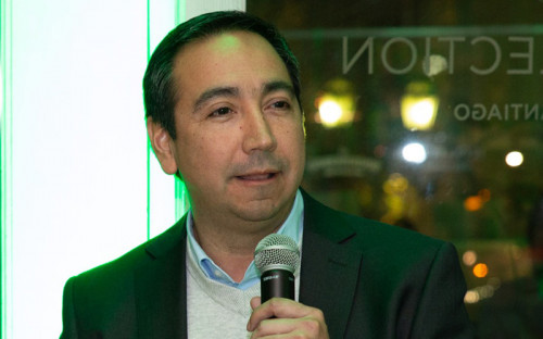 Expertos plantean que la infraestructura digital debe crecer a la par que las ERNC en América Latina