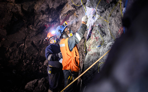 Extienden plazo a pequeña minería para postular a patente minera rebajada